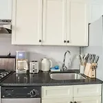Peaceful 2Bedroom 1Bath Apartment Close To Hudson River